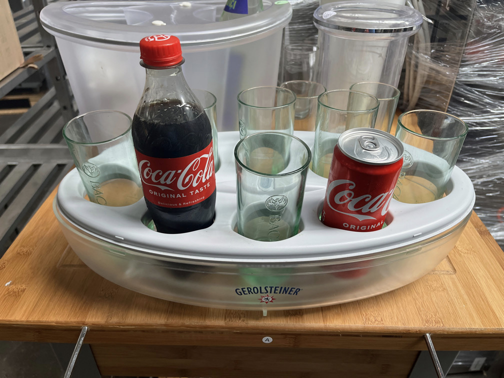 G 300-333 Wasser Konferenzkühler;Cooler Soda Mineralwasser,8 Tisch Flaschen bis 0,33 cl oder Gläser-Weinkühler-Wasserkühler und Gläser Kühler;-doppelwandig, stilvoll sehr schön.
