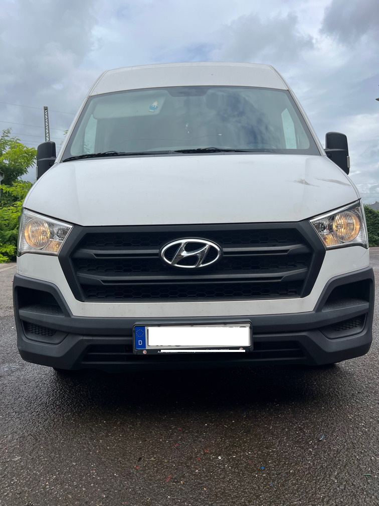 ALKW 129 Lkw.Kastenwagen.Hyundai H 350-2,5 CRDI Profi L3 (Euro 6 )-Baujahr 10/2017-Hochraum-Kasten-Wagen 3,5 to.3 Sitzer-ABS-ESP-Notbremsassistent-Rückfahr Kamera- sehr  gute Ausstattung